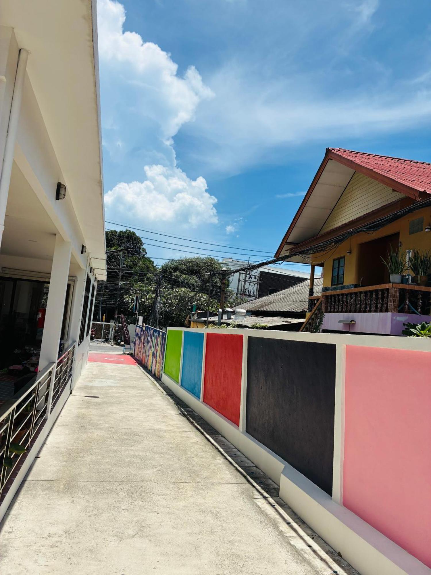Rainbow No 13 Front Of Haad Rin Queen Ferry Amphoe Koksamui